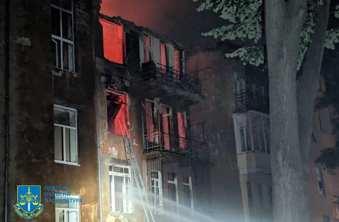 Одеса: Одна людина загинула, 14 поранених внаслідок російської атаки
