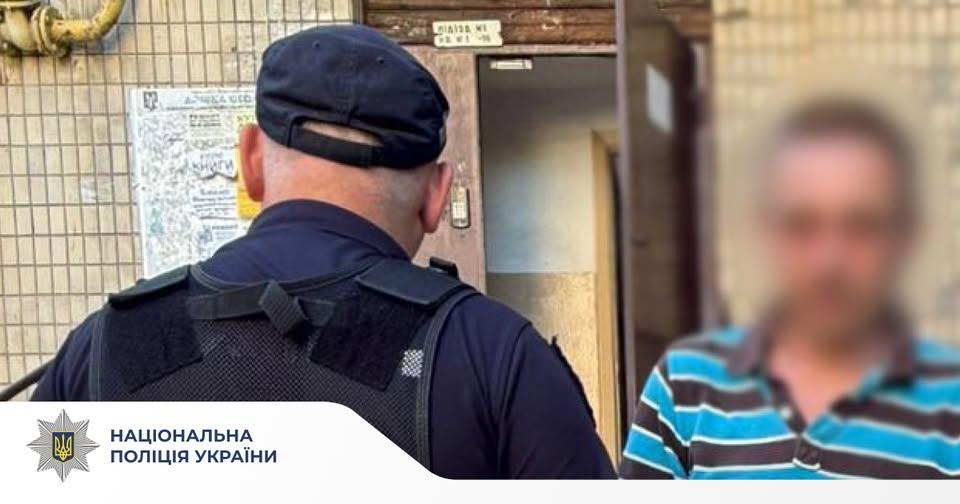 Киянин з п’яних очей запустив феєрверк прямо з балкона багатоповерхівки