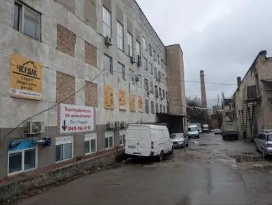Авторемонтний завод у Києві вдруге виставили на приватизацію за вдвічі нижчою ціною