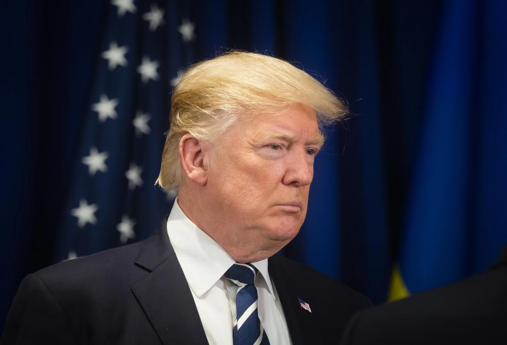 Києву не слід бити по Москві – Трамп