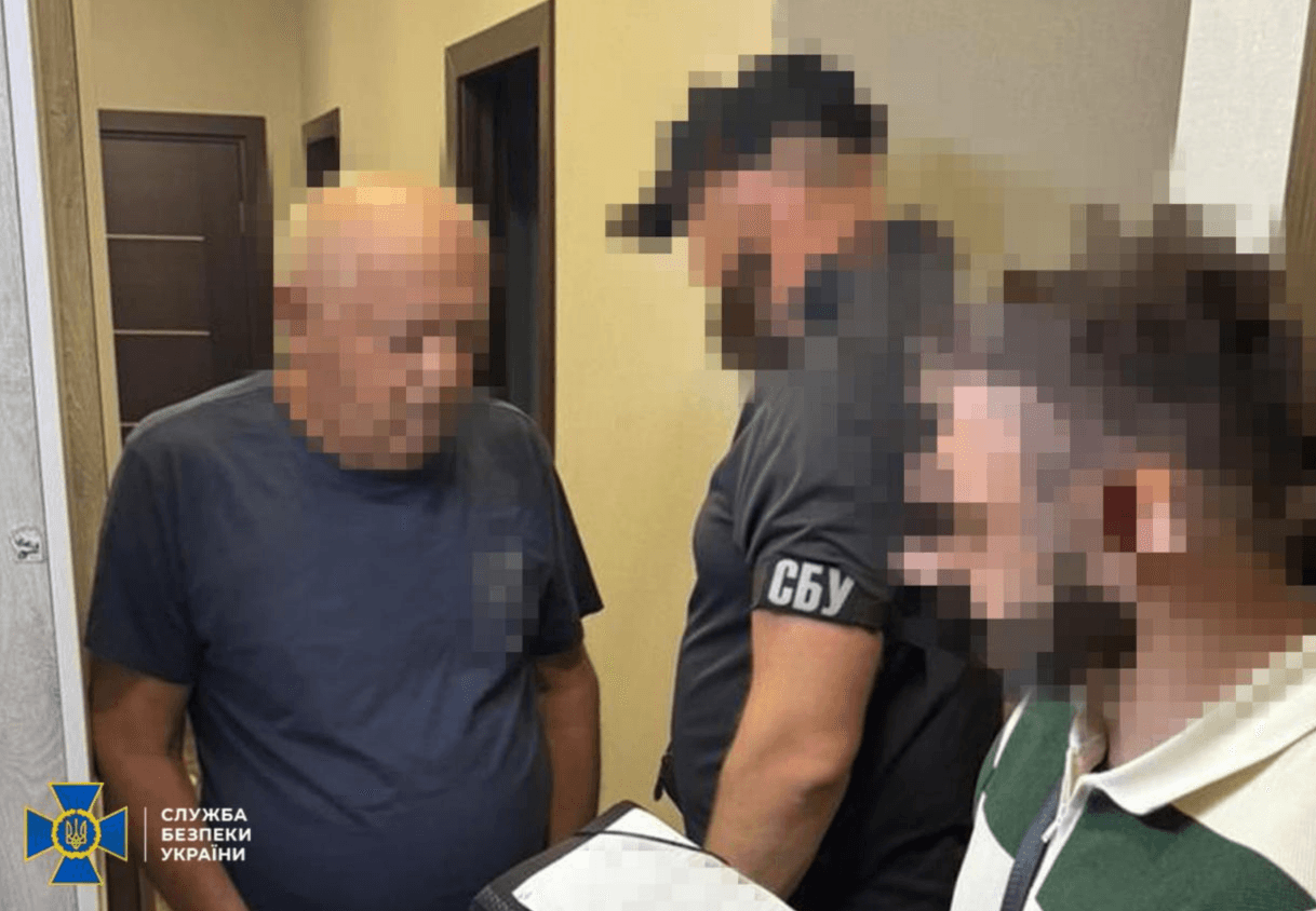 Одного із керівників детективів НАБУ викрили на веденні бізнесу в Росії