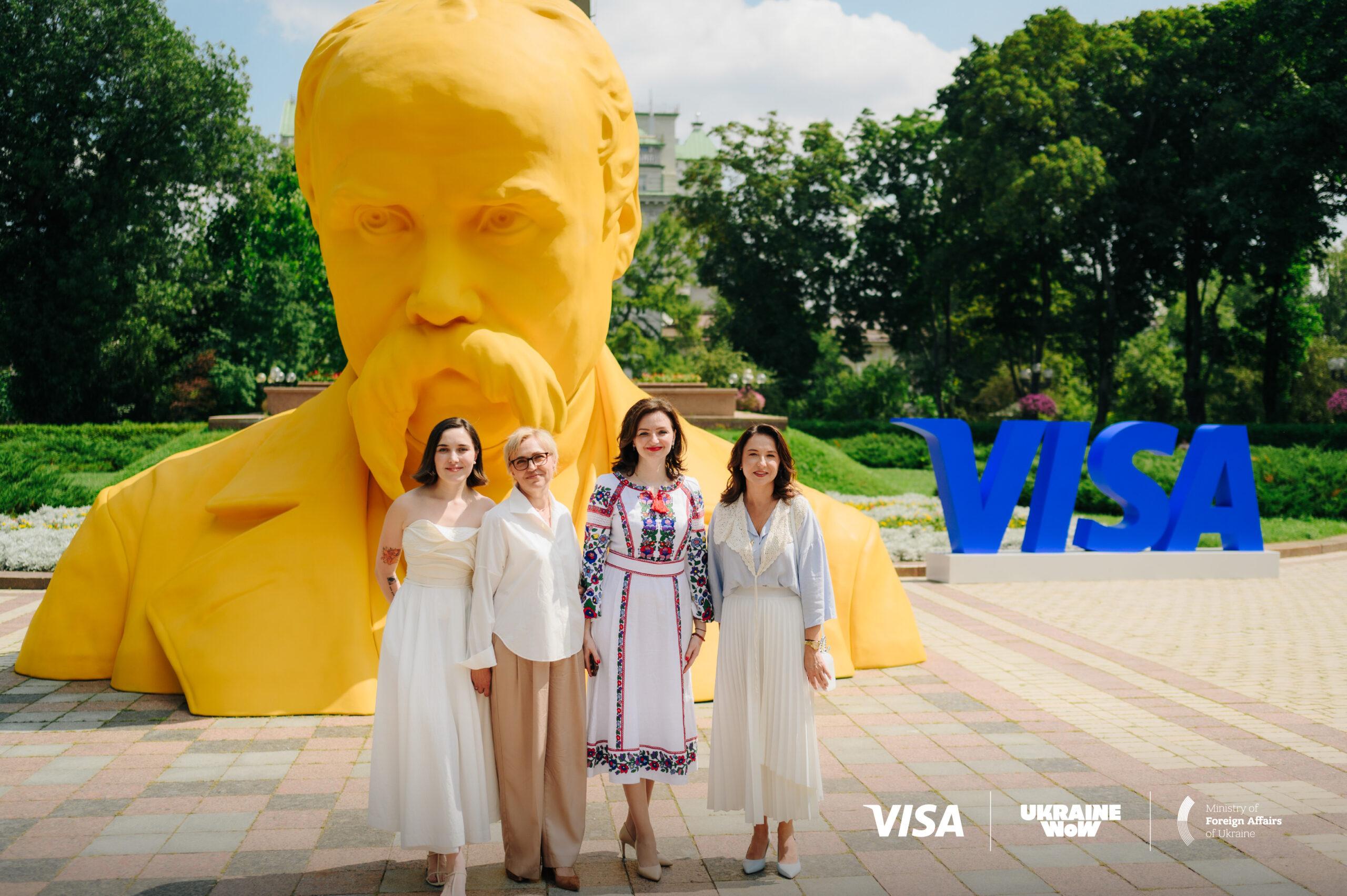 Інсталяція діє ще 10 днів: можна перенестися до пам’ятників Шевченку в 37 країнах