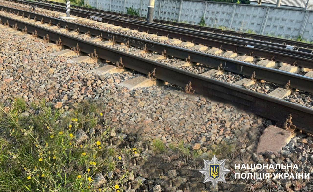В Борисполі під колесами потягу загинула жінка