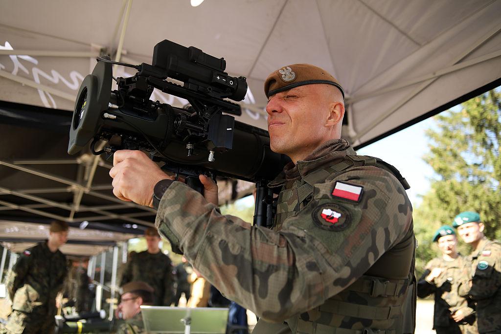 Польща готується збивати російські дрони над Україною без погодження з НАТО та ЄС