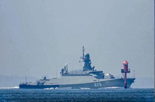 Успішні удари ЗСУ: на території рф уражено найбільший НПЗ і ракетний корабель