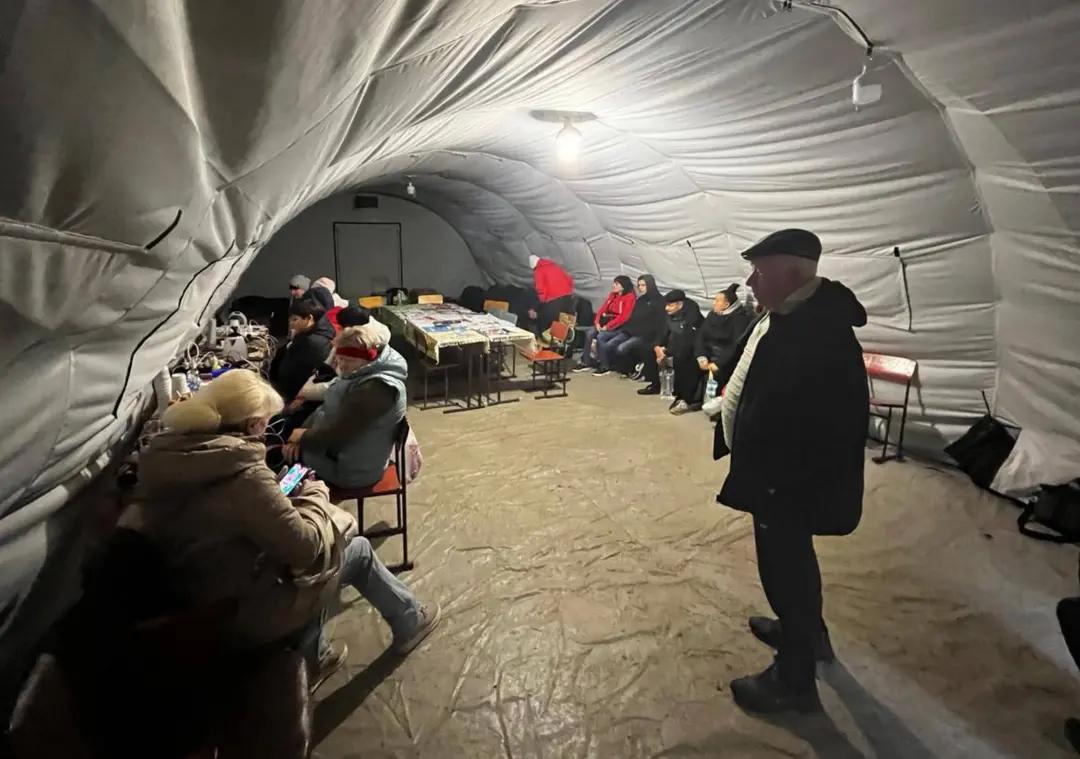 Постійні ворожі атаки не дають відновити електропостачання на Чернігівщині