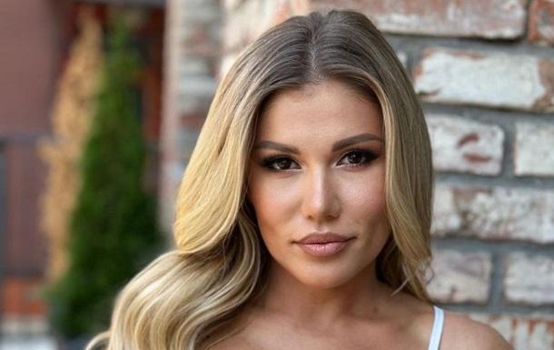 Хіт Альони Омаргалієвої посунув з п’єдесталу топ-100 Apple Music:Ukraine росіян (відео)