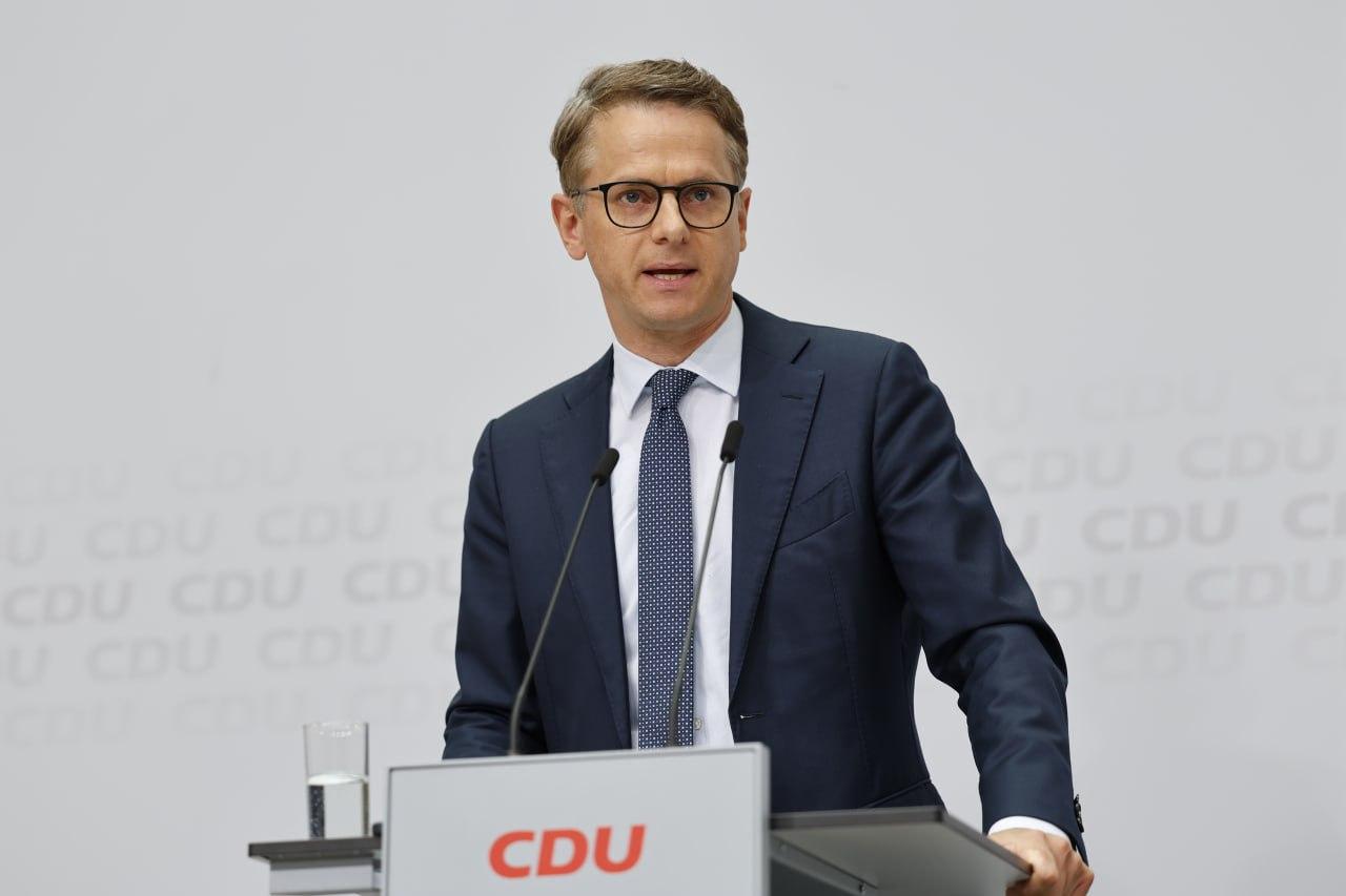 Генсек ХДС Карстен Ліннеманн розкритикував приїзд молодих українських чоловіків до Німеччини