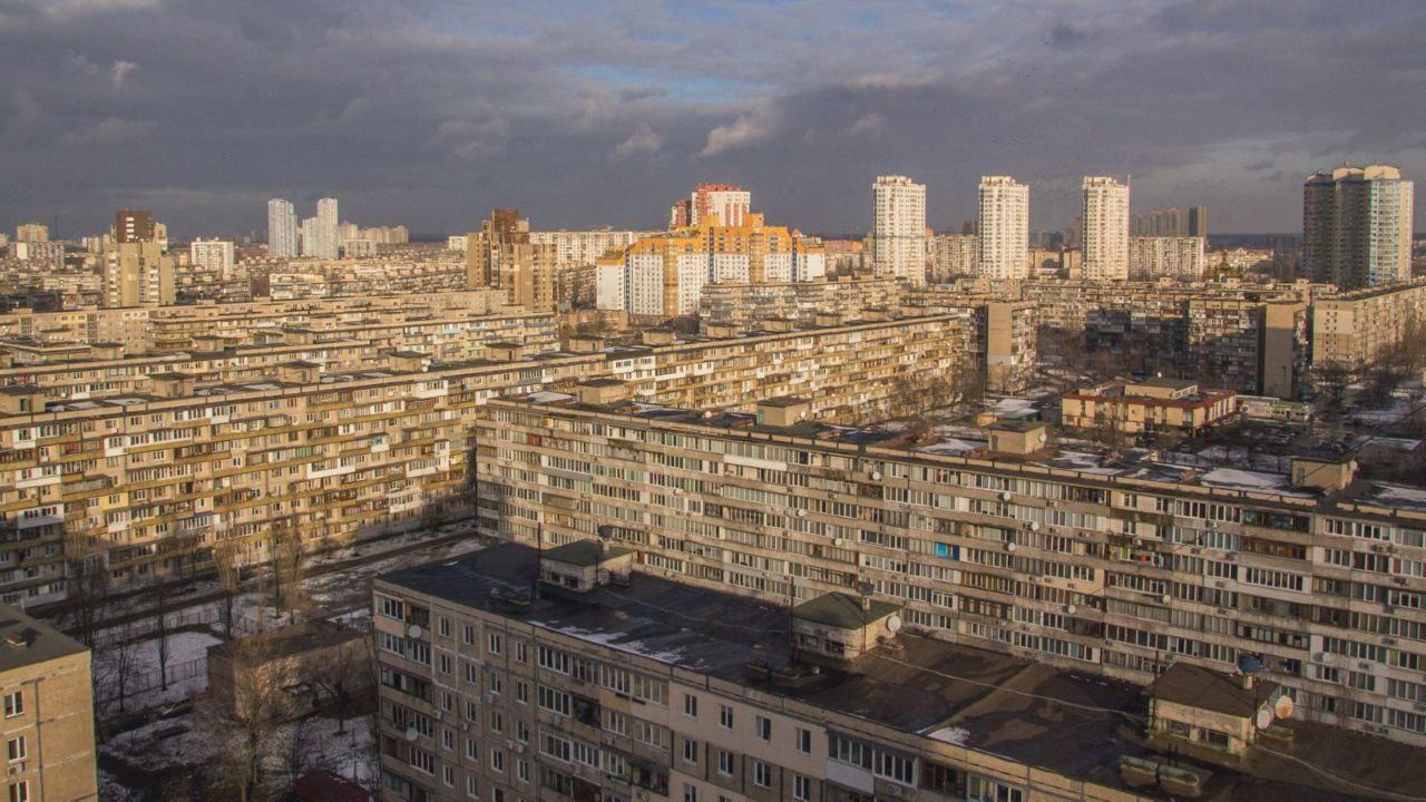 Відновлено постачання тепла до усіх київських будинків, які були без опалення після російської атаки