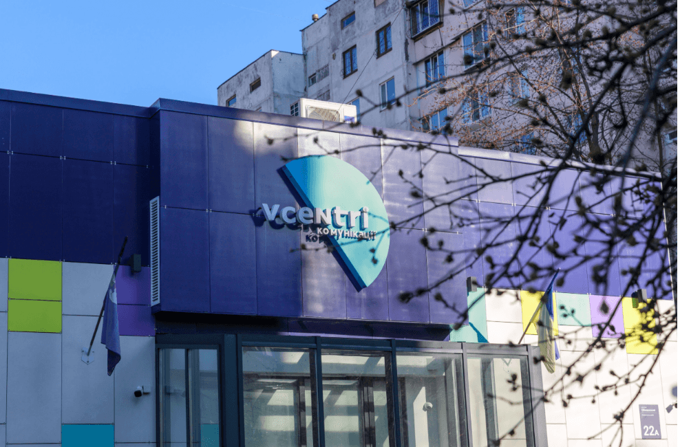 Де у Києві безкоштовно позайматися йогою, відвідати психолога та вивчити англійську