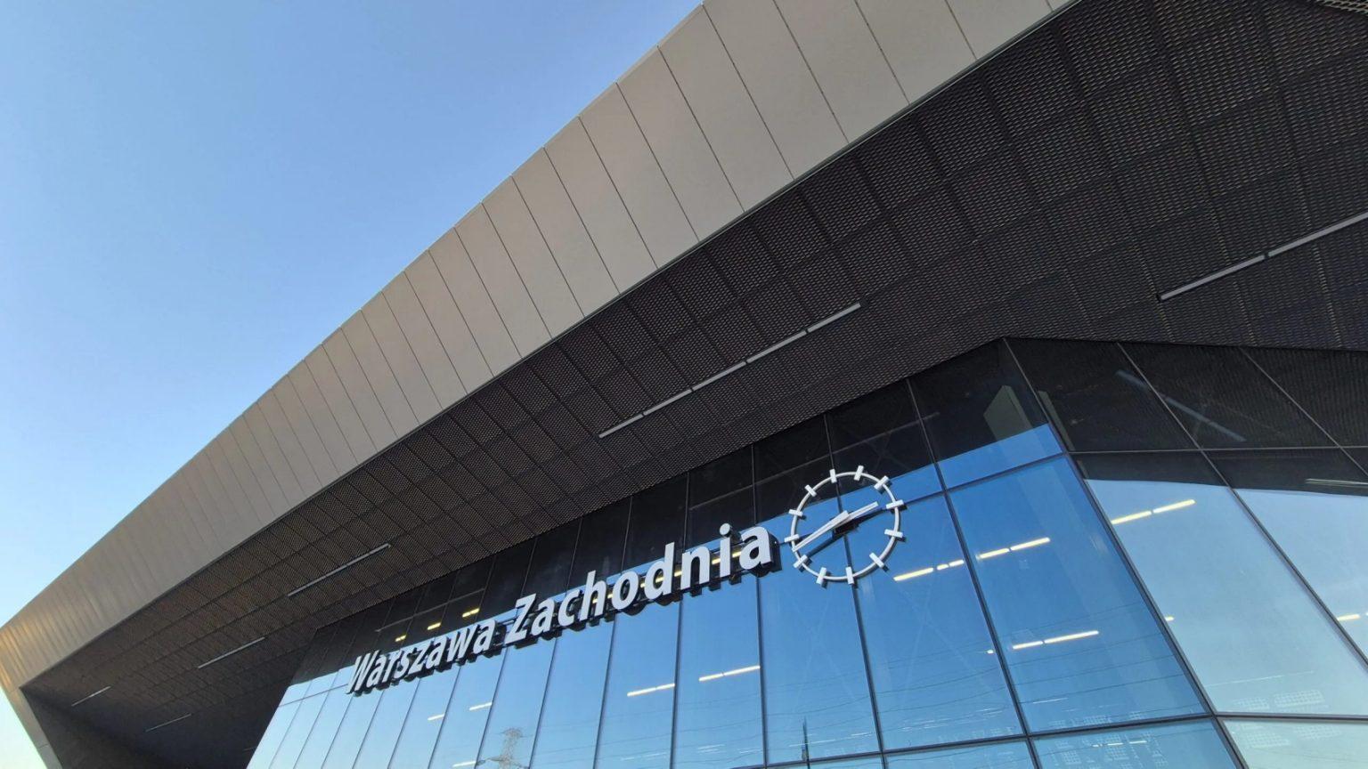 У Польщі відкрили після масштабної модернізації найбільший залізничний вузол