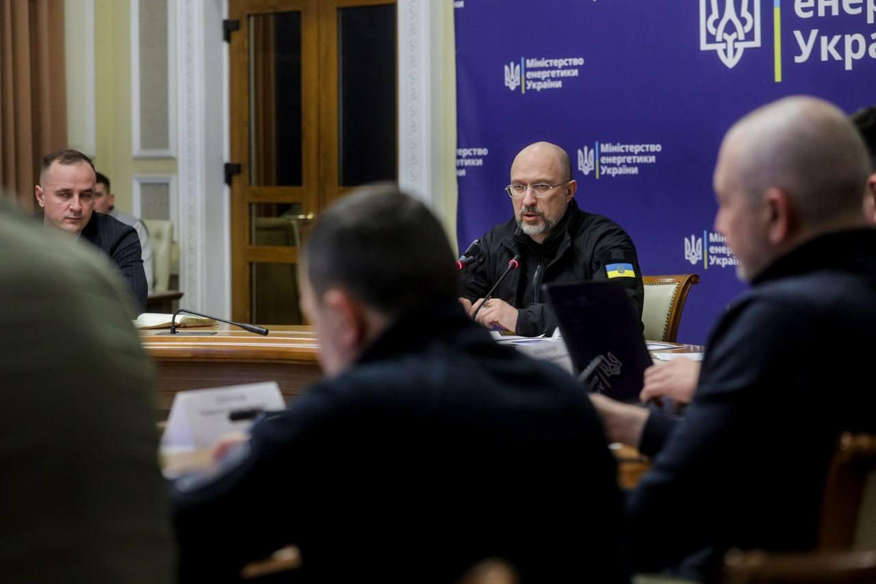 У Києві відновили водопостачання, тепло  почнуть повертати вранці