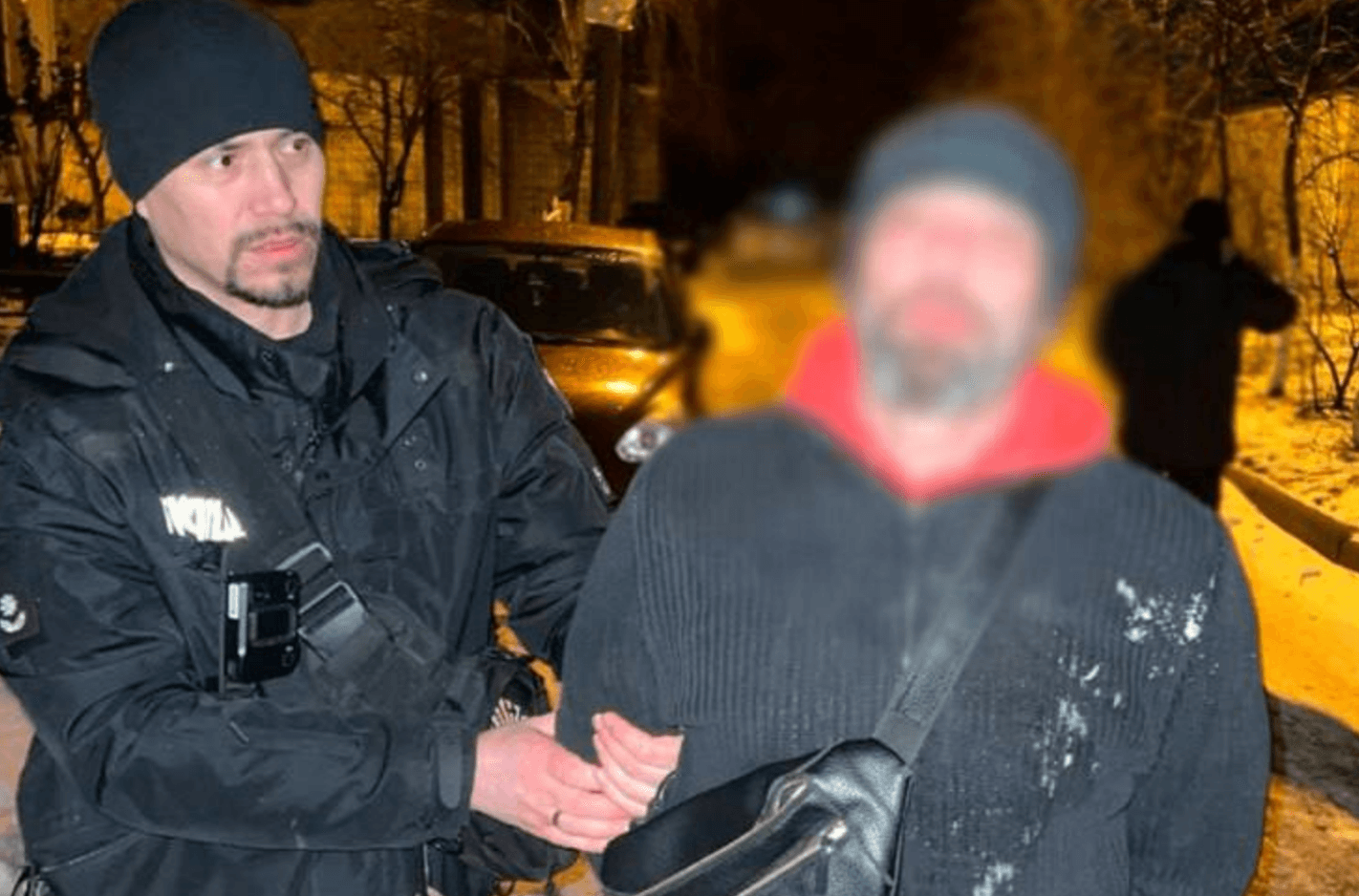 На Куренівці п’яний чоловік погрожував пістолетом відвідувачам супермаркету