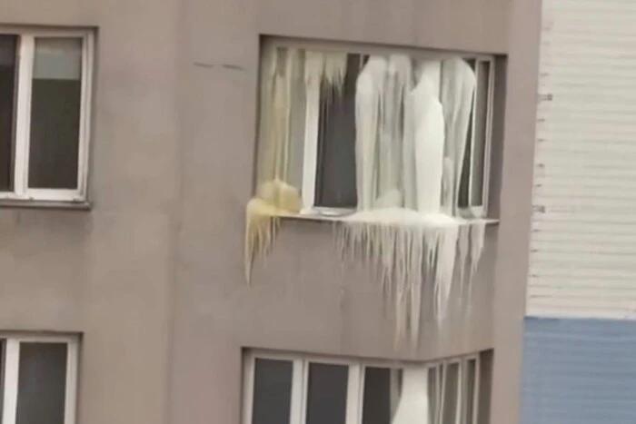 Мешканцям будинків, де через атаки пошкоджені інженерні мережі, виплачуватимуть 40 тис. грн