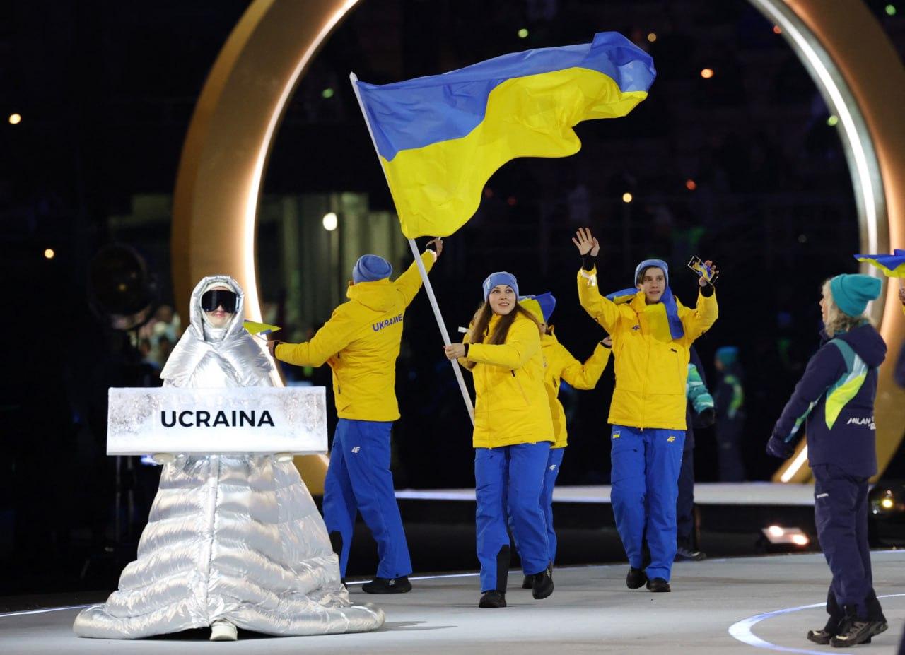 На відкритті Олімпіади-2026 табличку України несла росіянка — AP