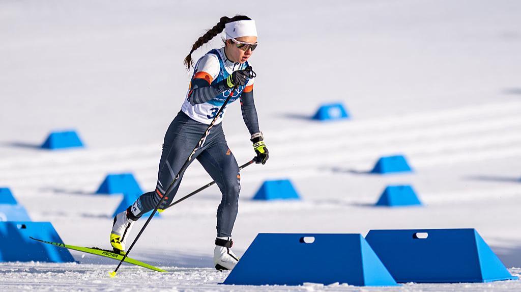 Скандал на Олімпіаді-2026: росіянку дискваліфікували за «крадіжку» лиж