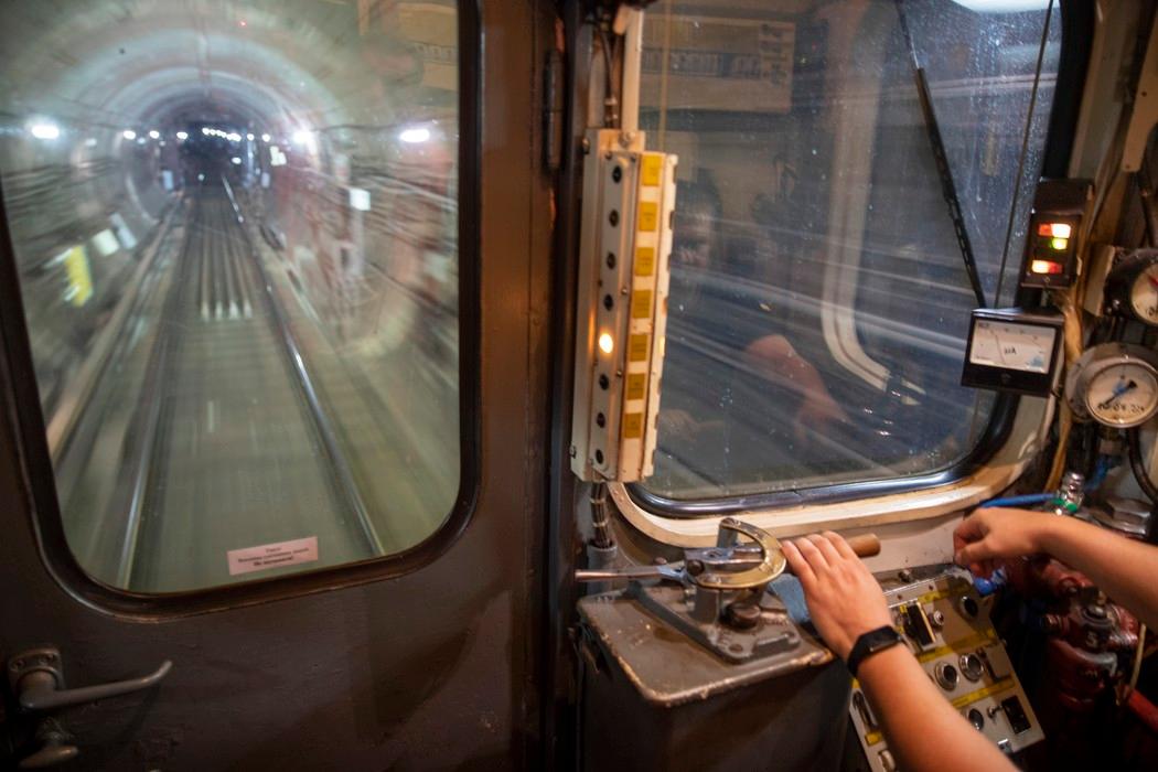 На капремонт тунелю метро між станціями «Тараса Шевченка» – «Почайна» потрібно 1,84 млрд грн 