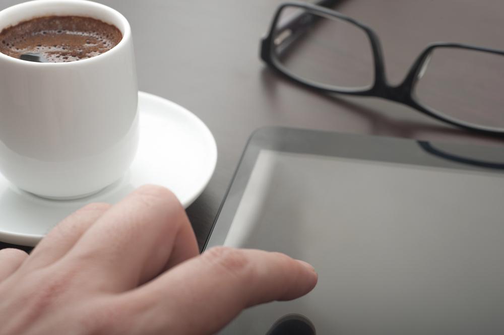 26 березня 12:00