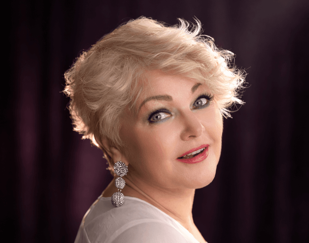 Співачка Оксана Пекун презентувала пісню «Весно» про кохання та внутрішнє пробудження