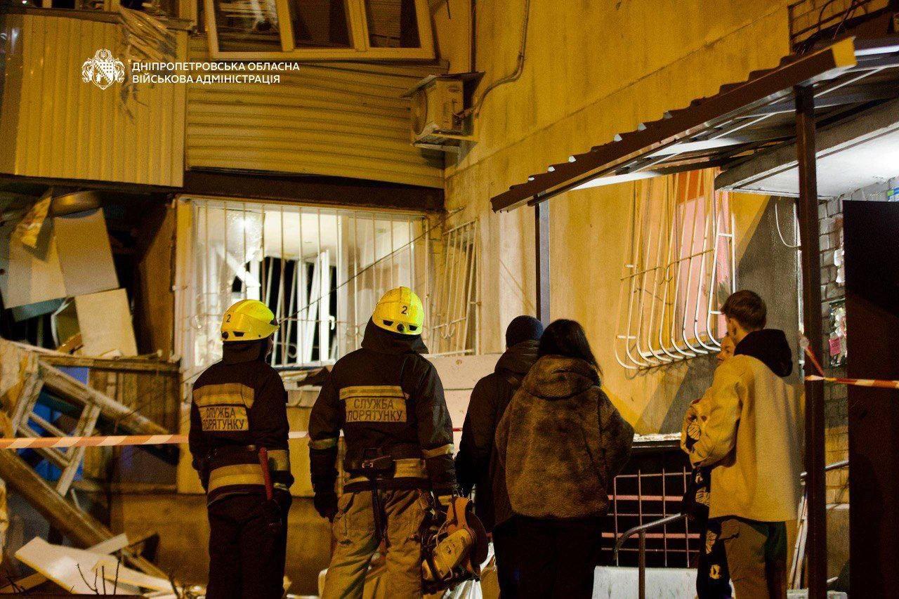 10 березня 10:00