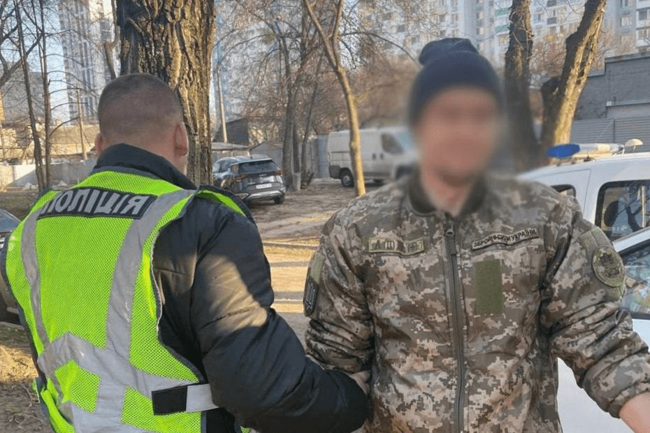 У столичному метро пасажир розпилив газ правоохоронцю в обличчя