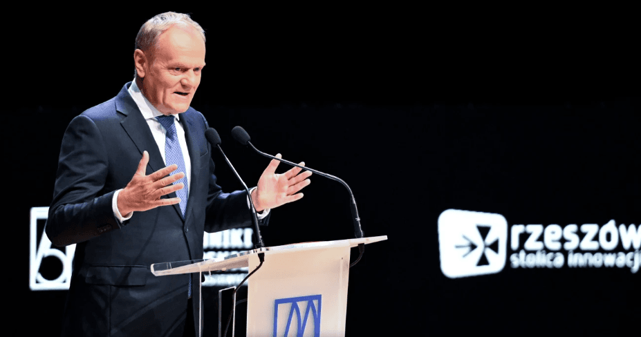 Польща створить власну «армію дронів» за допомогою України — Туск