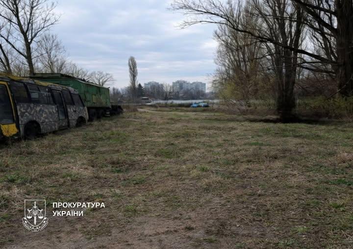 Прокуратура оскаржує незаконну реєстрацію землі вартістю 150 млн грн на території кіностудії Довженка