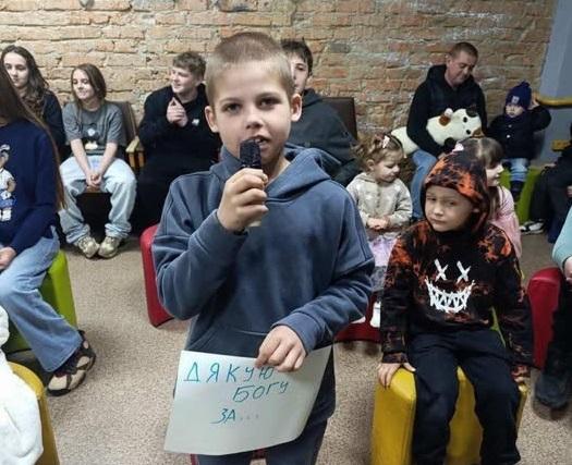 У Черкасах російський дрон убив 8-річного хлопчика прямо на дитячому майданчику