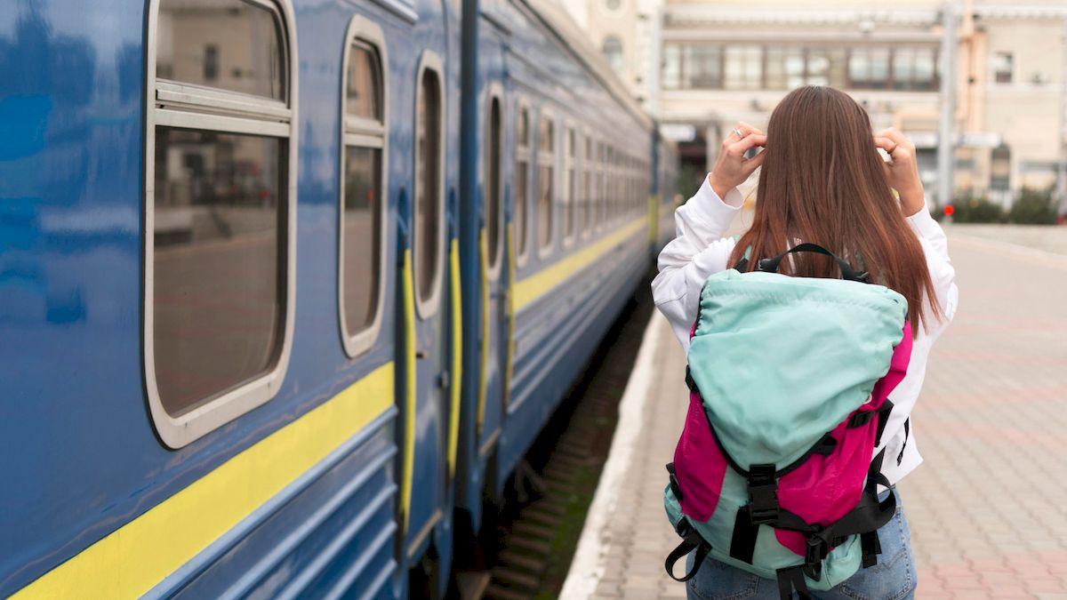 Укрзалізниця додала жіночі вагони у трьох поїздах