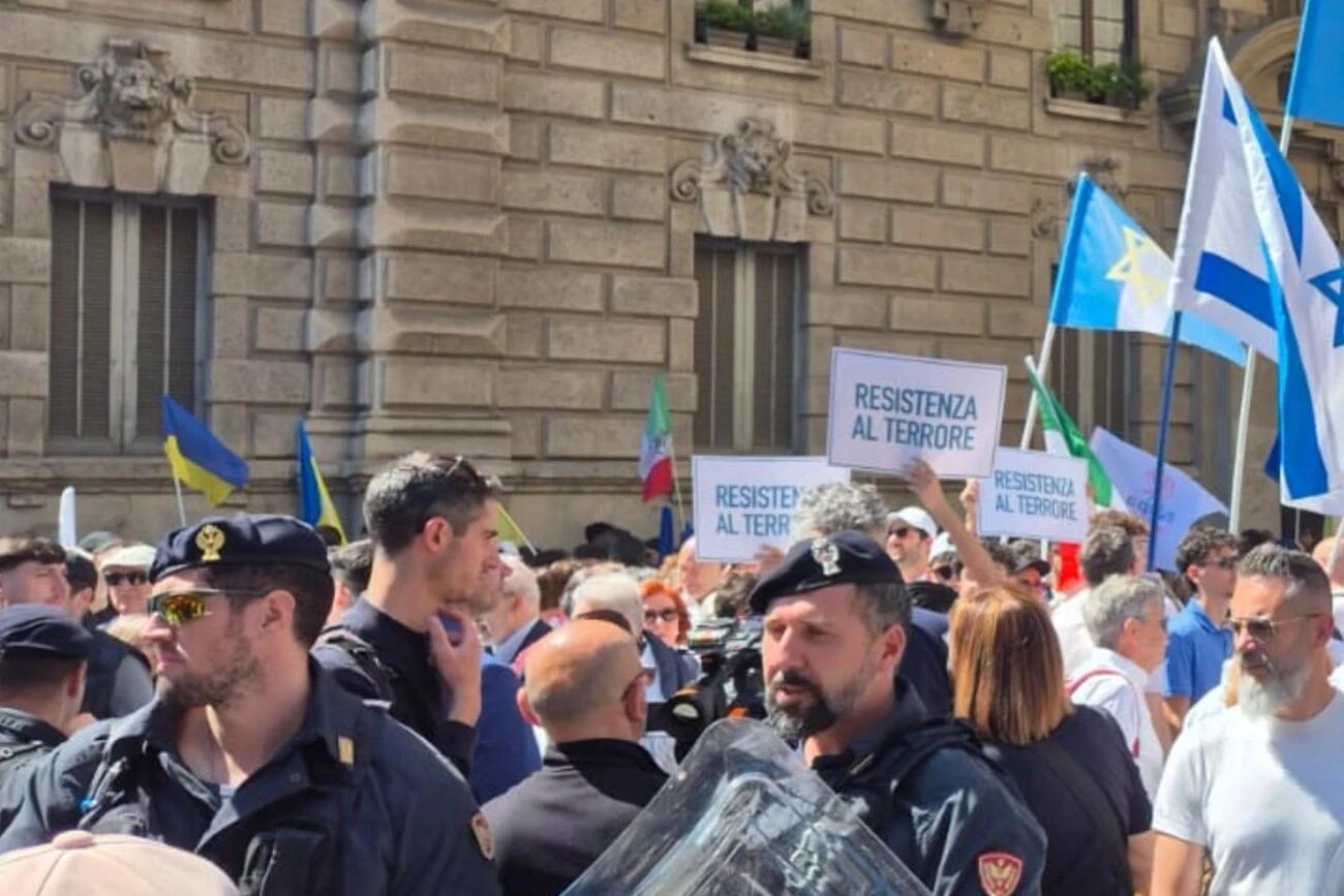 В Італії під час акцій до Дня визволення сталися інциденти через українські прапори