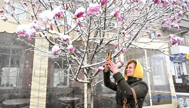 Від сьогодні до кінця тижня відбудеться зниження температури аж до нічних заморозків – синоптик
