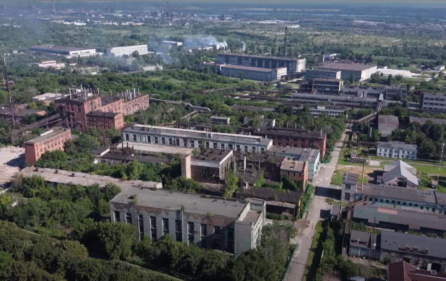 Готував першу атомну бомбу в СРСР: на Дніпропетровщині продають збанкрутілий хімзавод