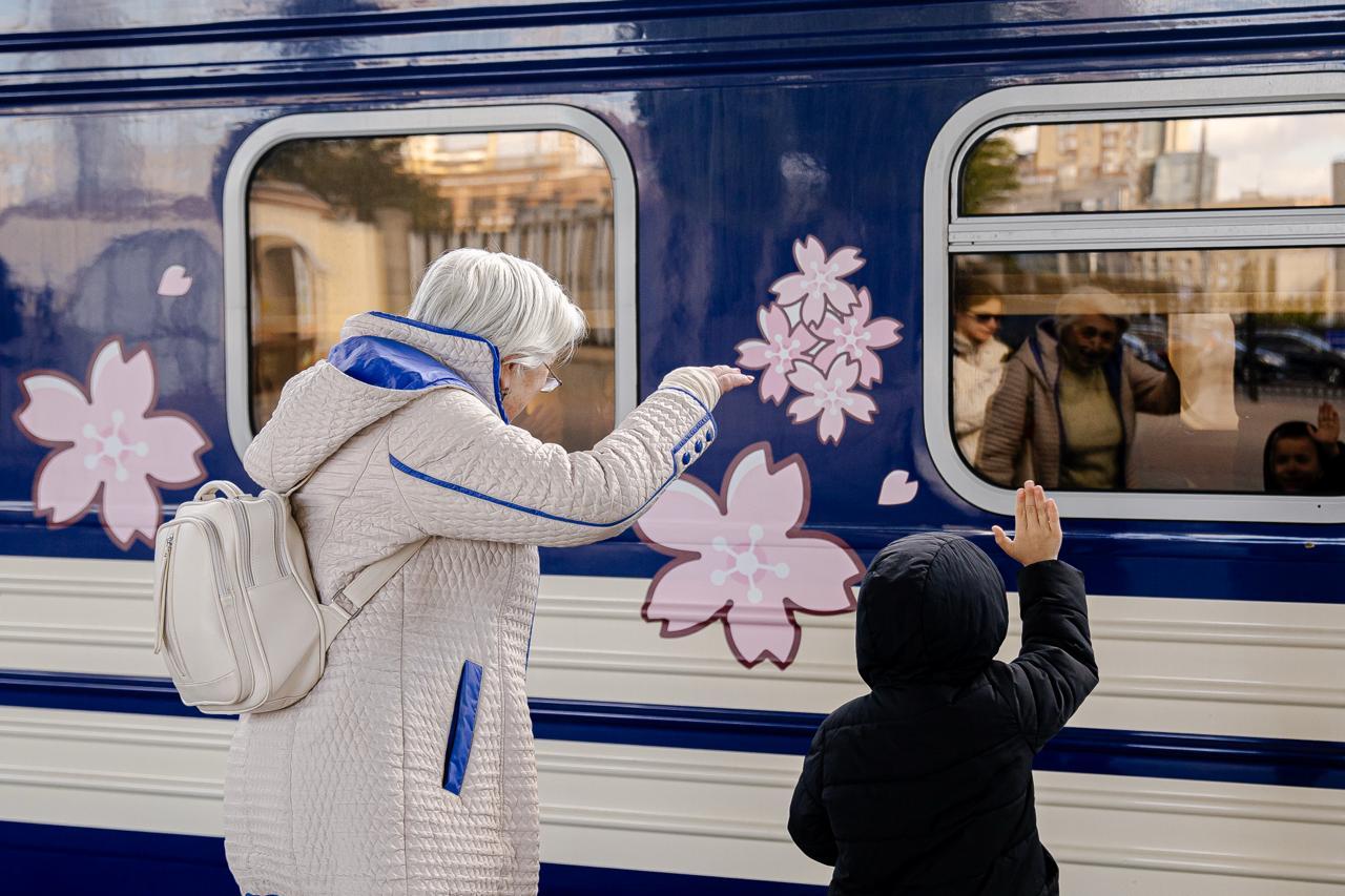 З Києва до Ужгорода ходитиме поїзд «Сакура» з модернізованими вагонами