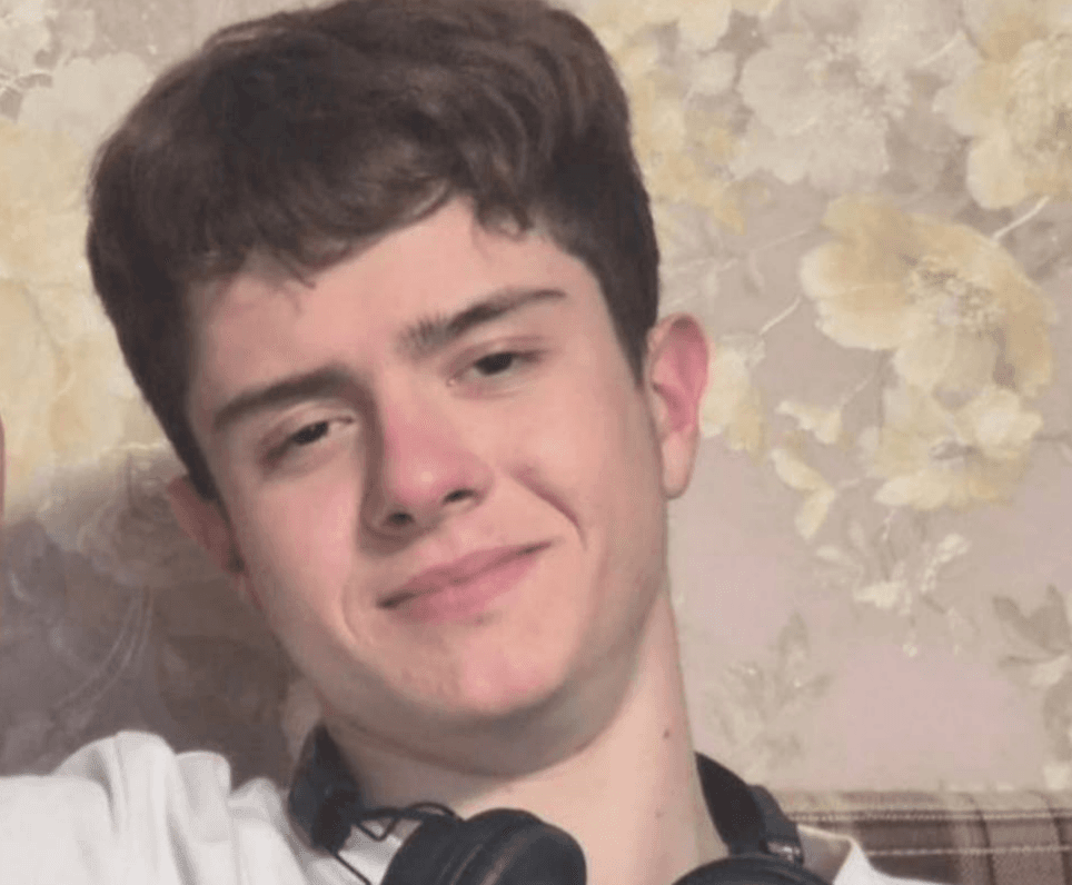 Пішов гуляти та не повернувся: на Київщині розшукують 15-річного Павла Шошина