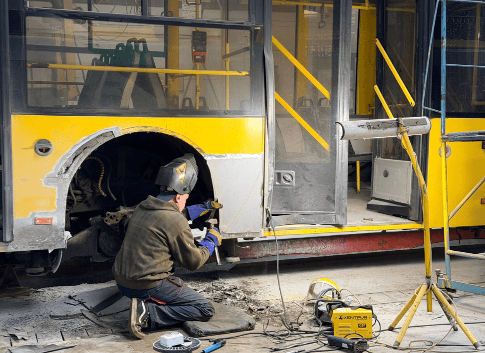 У Києві не вистачає водіїв громадського транспорту, слюсарів та контролерів