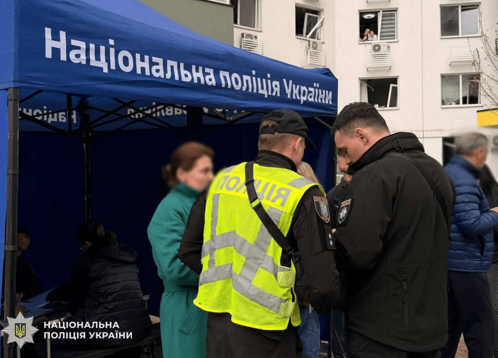 Кількість постраждалих у Києві збільшилась до 56 людей: у місті працюють штаби допомоги