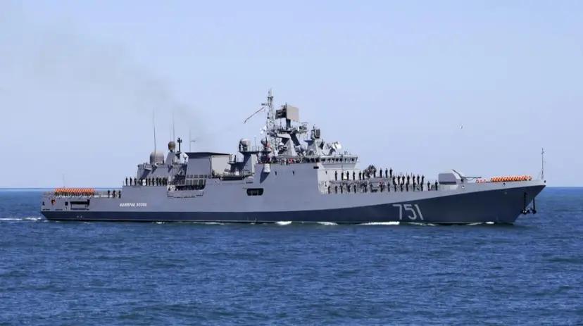 Українські дрони уразили у Новоросійську фрегат  «Адмірал Ессен» та ракетоносій