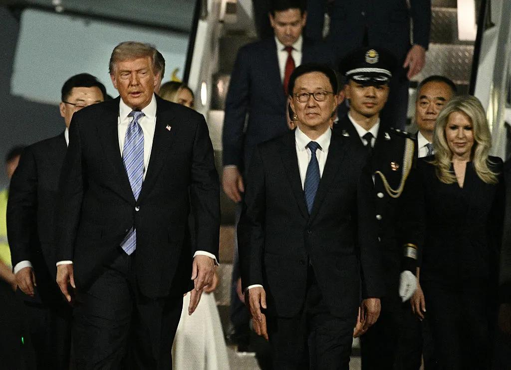 Трамп уперше з 2017 року прибув до Пекіна з державним візитом