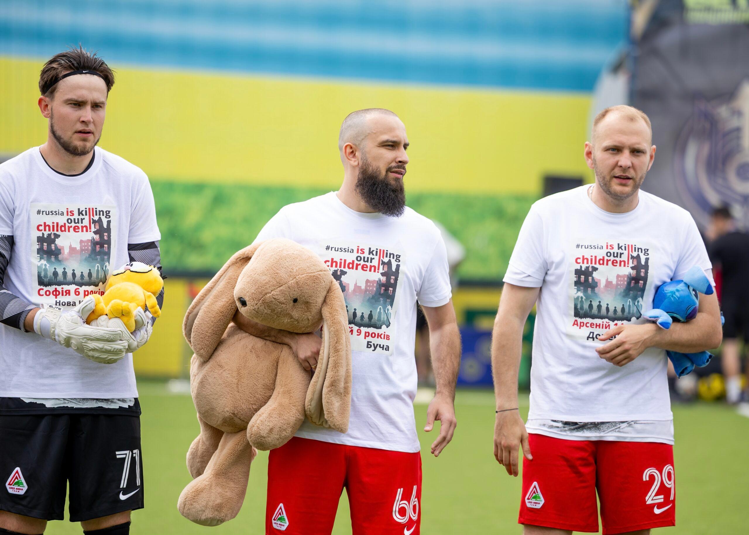 Футболісти-медійники вшанували пам’ять дітей, загиблих через російську війну – фото