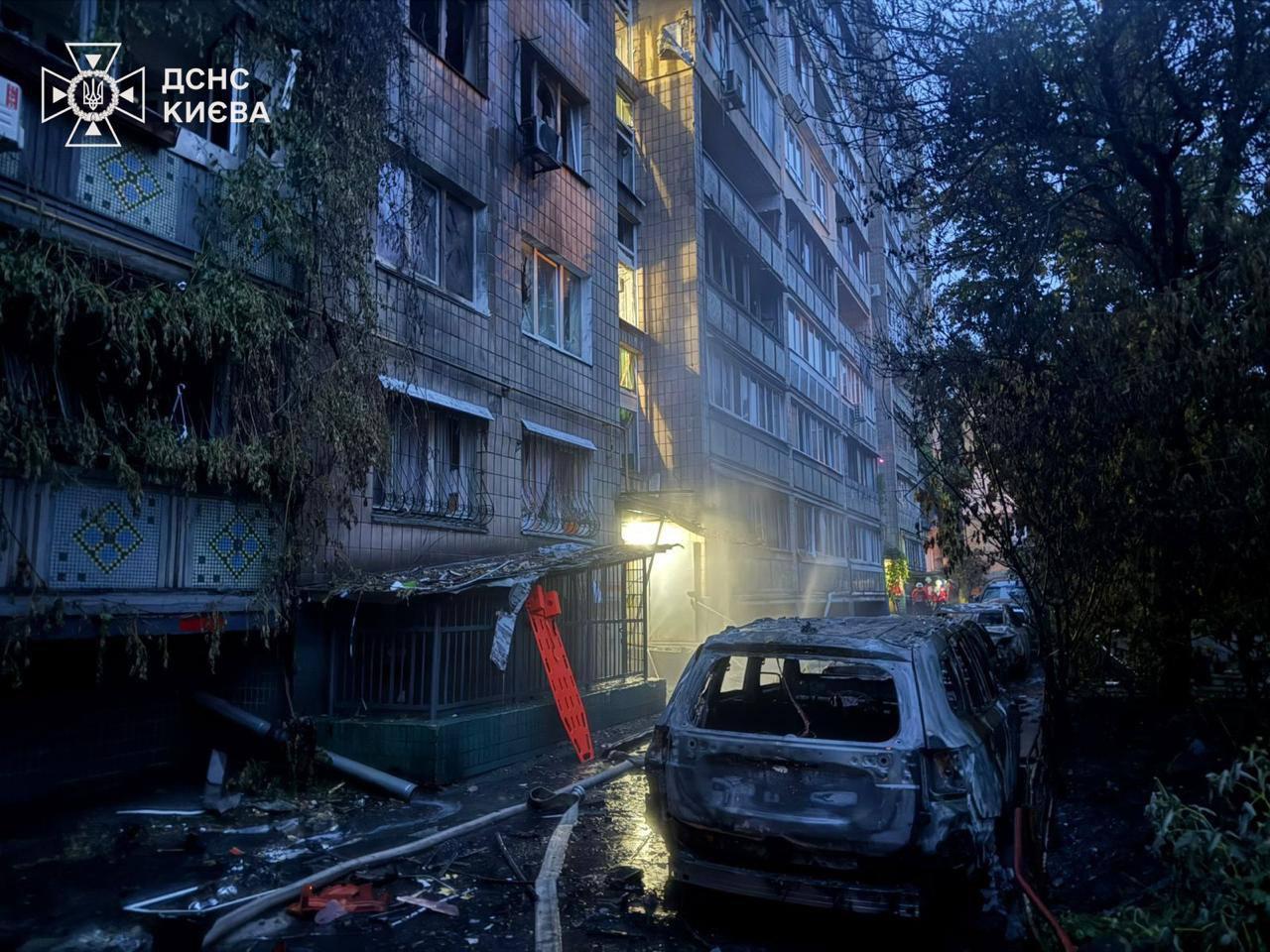 Кількість загиблих внаслідок масованого удару по Києву зросла до п’яти людей