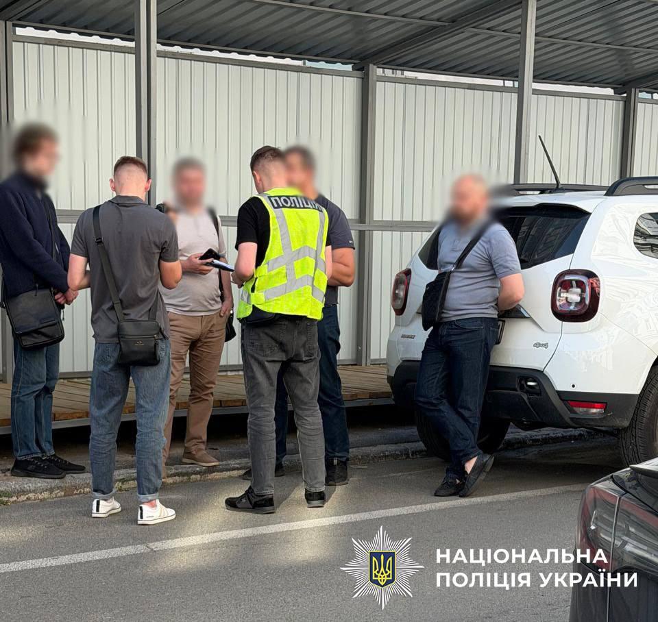 У Києві керівників трьох комунальних підприємств підозрюють у розтраті 6 млн грн