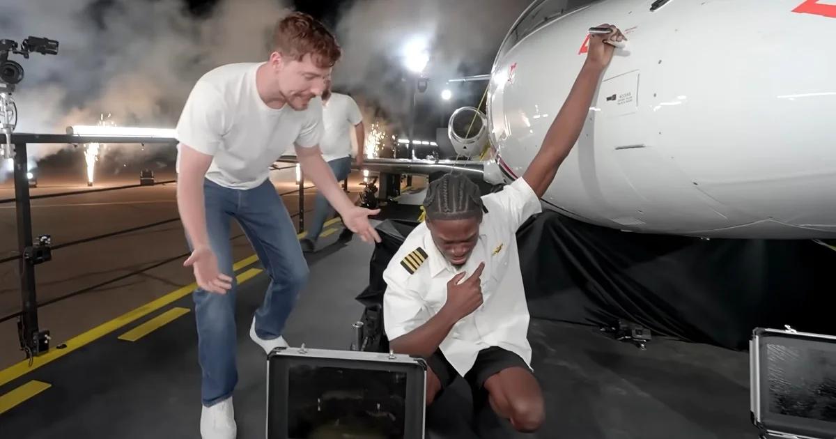 Переможця розіграшу літака від MrBeast затримали в Парагваї через наркотики на борту