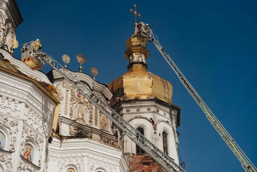 Пошкоджений Успенський собор потрібно законсервувати до холодів — у Мінкульті назвали вартість робіт