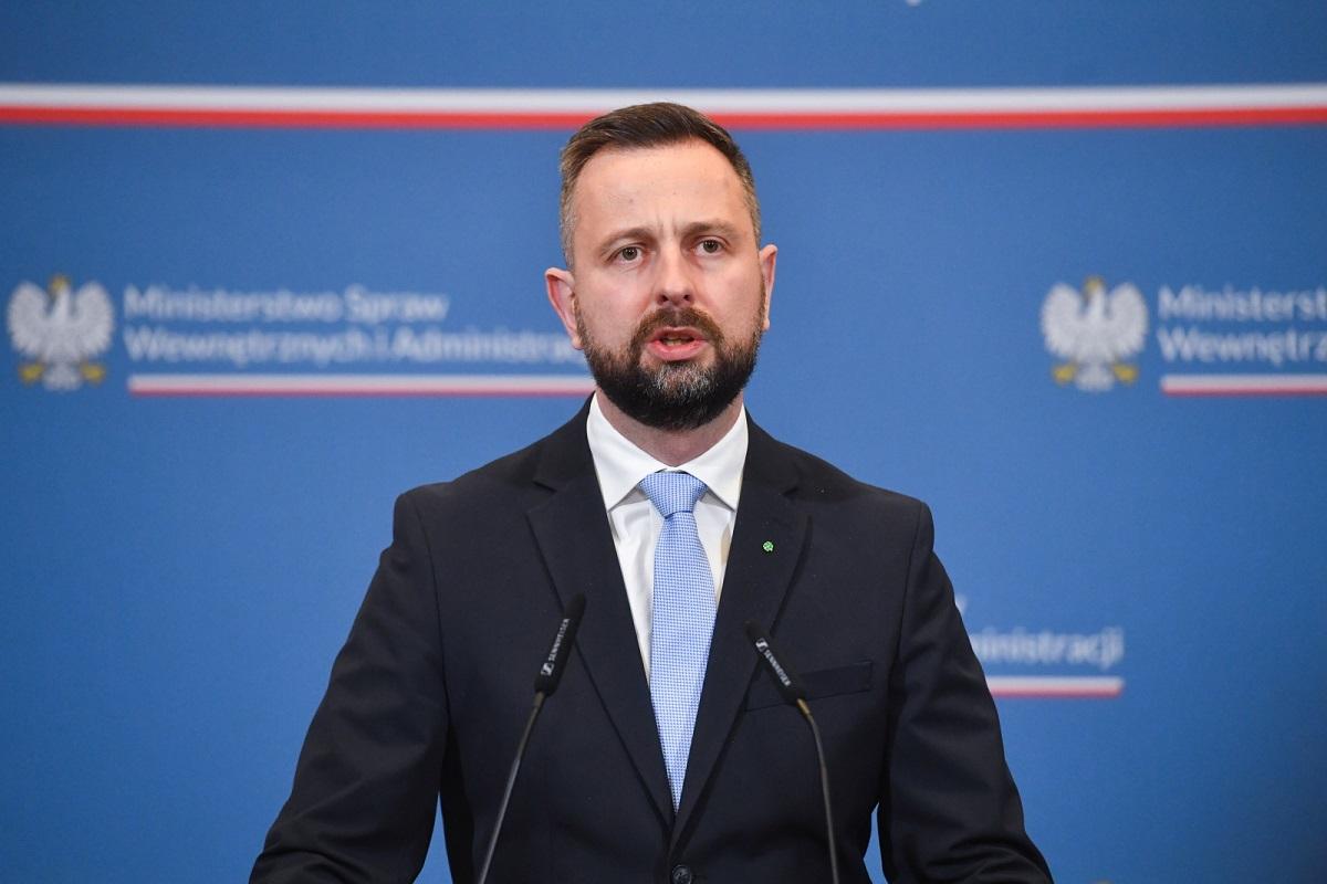 Глава Міноборони Польщі: краще, щоб польські Patriot збивали російські ракети над Києвом, а не над Варшавою