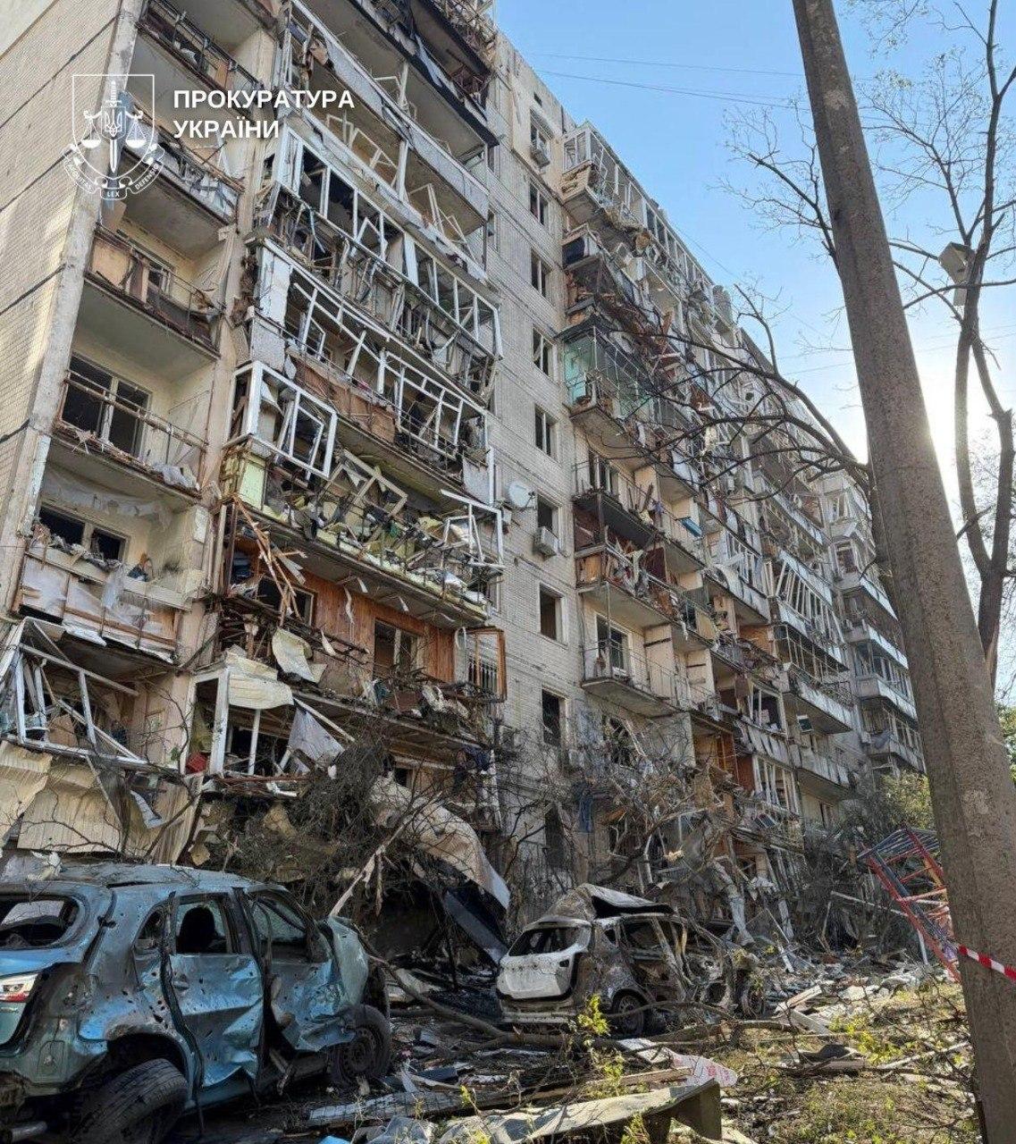 У трьох районах столиці працюють штаби для допомоги постраждалим