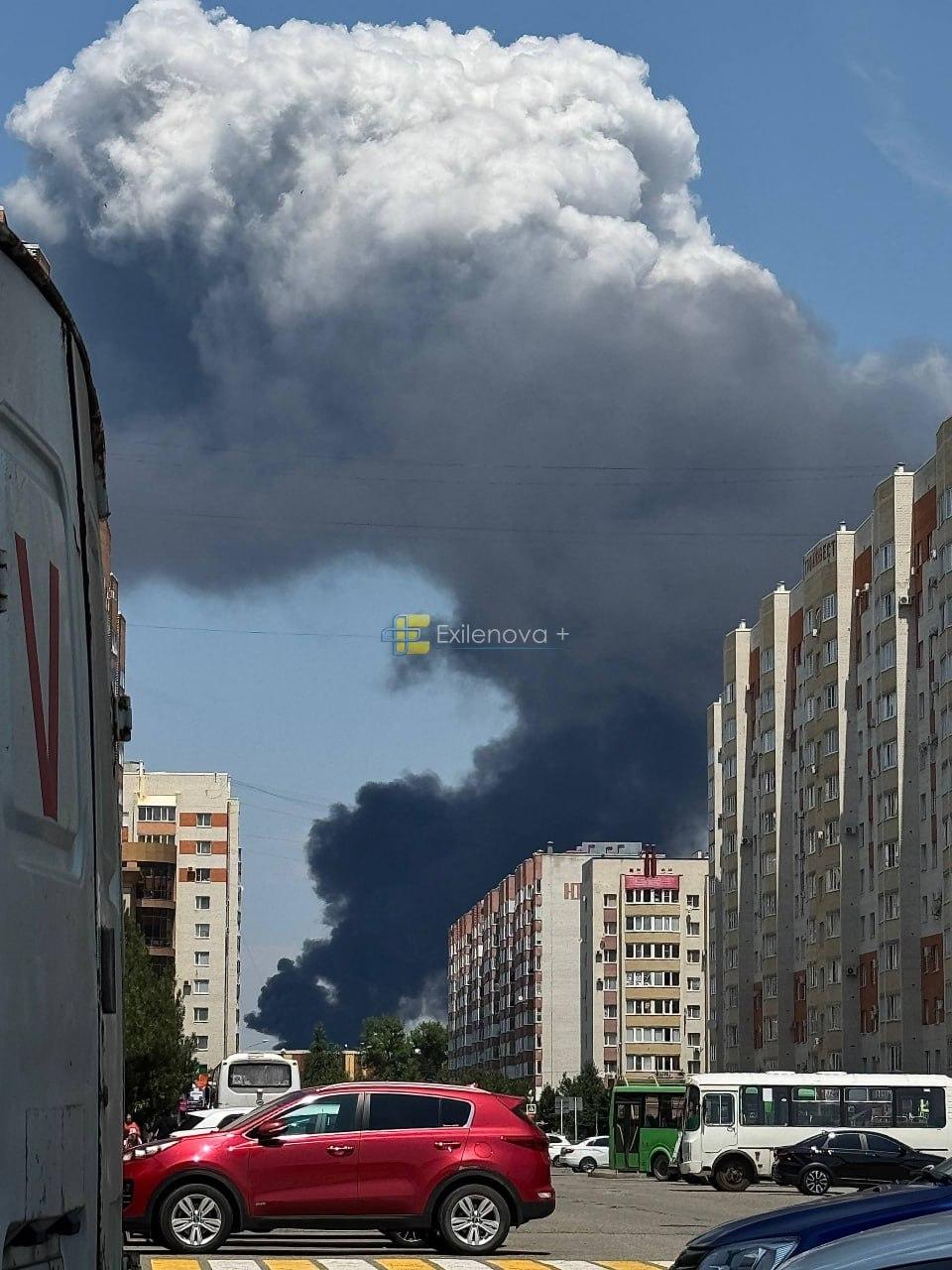 У російському Ставрополі спалахнула пожежа в індустріальному парку, пов’язаному з «КАМАЗом»