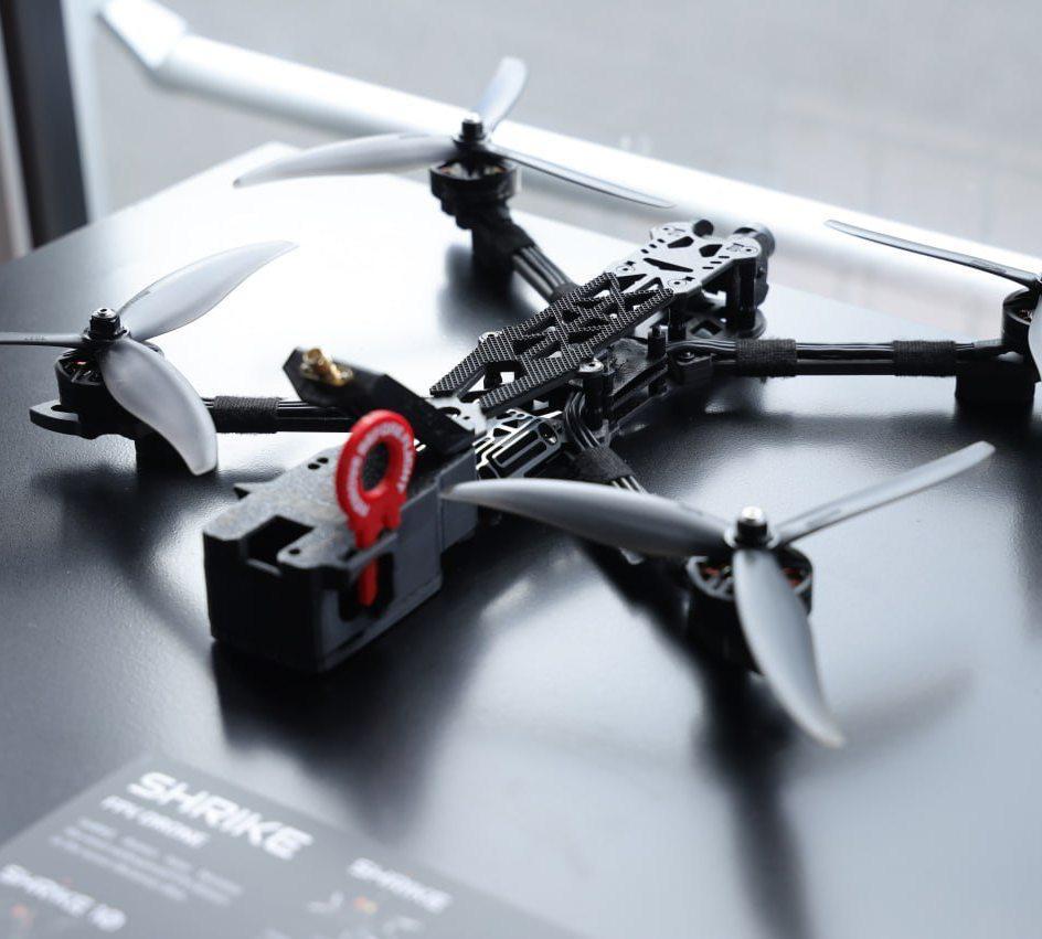 Німеччина закупить для України 50 тисяч FPV-дронів Shrike