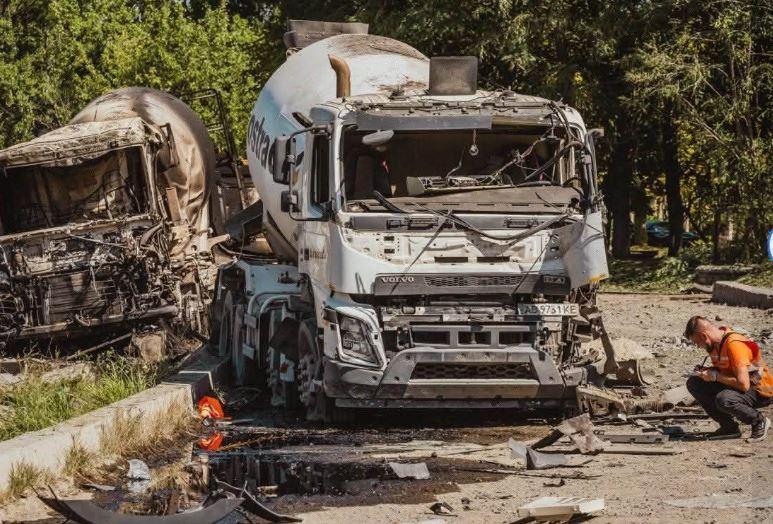 Нічний ракетний удар по Києву: на базі Autostrada загинули двоє працівників