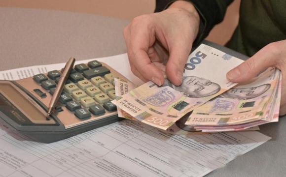 Низку справ відкрили понад 9 років тому, 108 тисяч боргів за комуналку намагаються повернути через суд