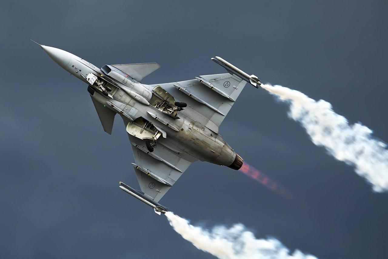 Швеція відправить винищувачі Gripen і корвет до Фінляндії для захисту кордону з РФ